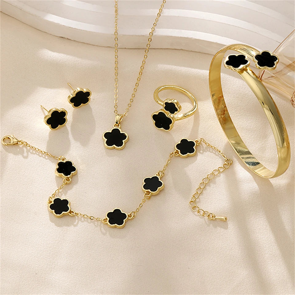The Lucky Luxe Clover Set